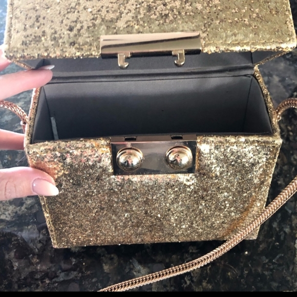 Steve Madden Gold Glitter Box Purse - Picture 1 of 4